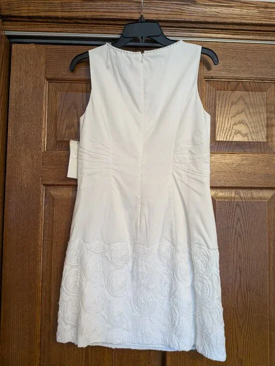 White Adrianna Papell Dress. Size 8. - Picture 4 of 5